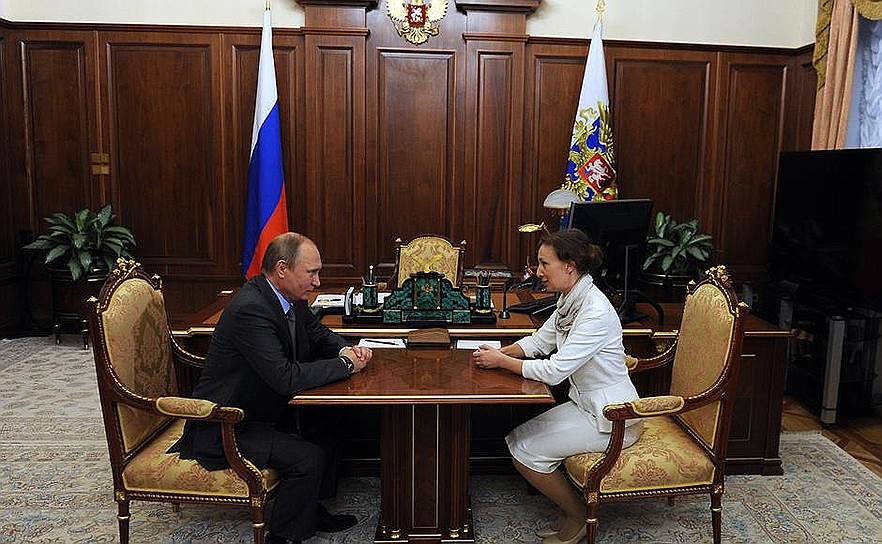 Уполномоченный при президенте России по правам ребенка Анна Кузнецова 