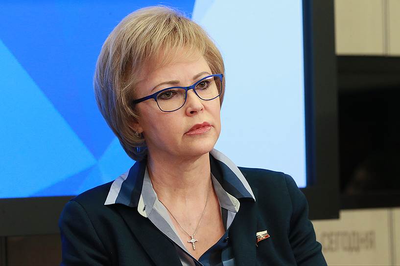 Член комитета Государственной думы по охране здоровья Татьяна Соломатина. Доход за 2016 год составил 56,2 млн рублей 
