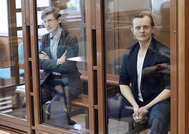 Предполагаемые участники хакерской группы «Шалтай-Болтай» Александр Филинов (слева) и Константин Тепляков