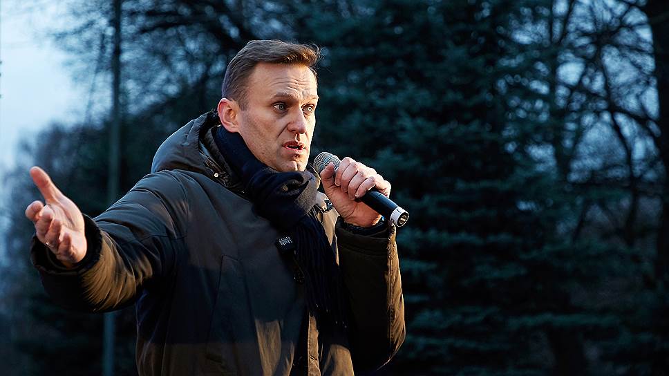 Политик Алексей Навальный
