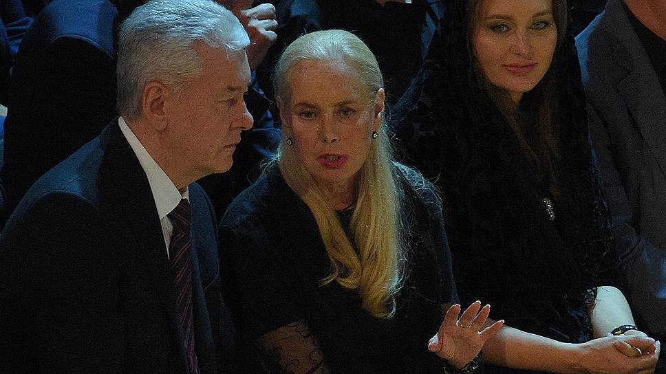 Мэр Москвы Сергей Собянин, вдова Иосифа Кобзона Нелли Кобзон и дочь Иосифа Кобзона Наталья Раппопорт