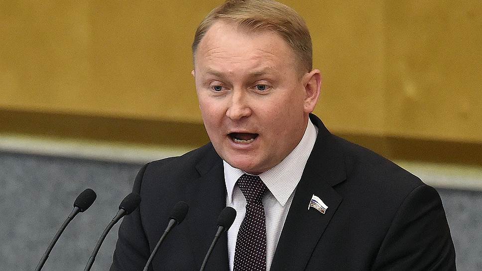Первый зампред комитета Госдумы по обороне предложил нанести удар по Израилю