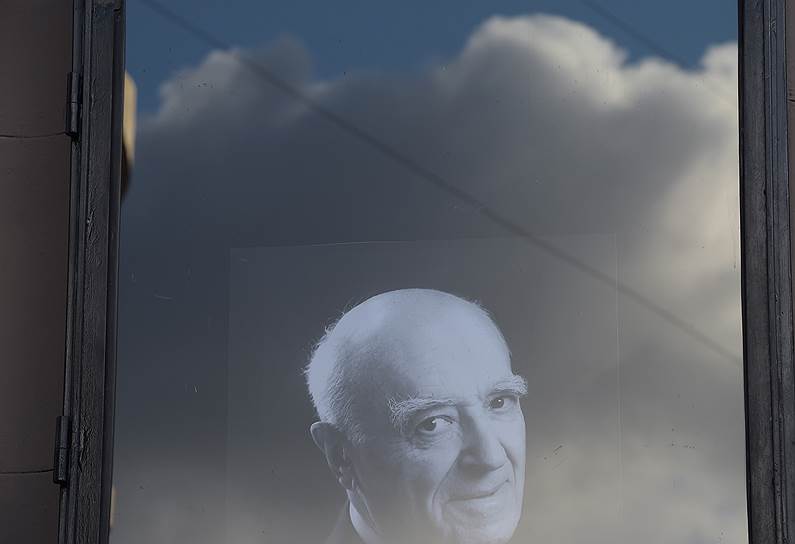 Владимир Этуш умер 9 марта, артисту было 96 лет