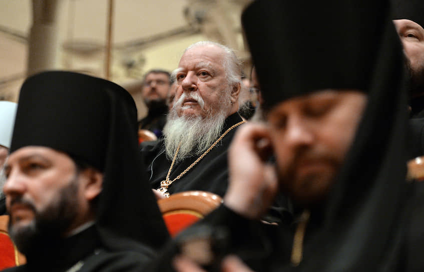 Протоиерей, председатель патриаршей комиссии по вопросам семьи, защиты материнства и детства РПЦ Дмитрий Смирнов 