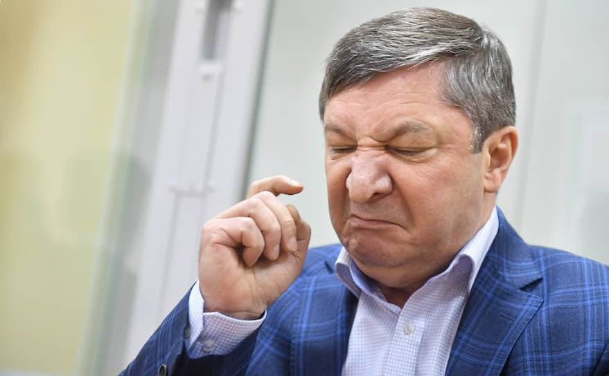 Замначальника Генштаба—начальник Главного управления связи вооруженных сил России Халил Арсланов 