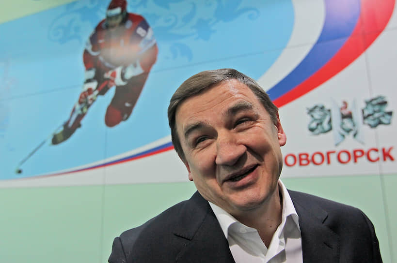Главный тренер сборной России по хокккею Валерий Брагин 