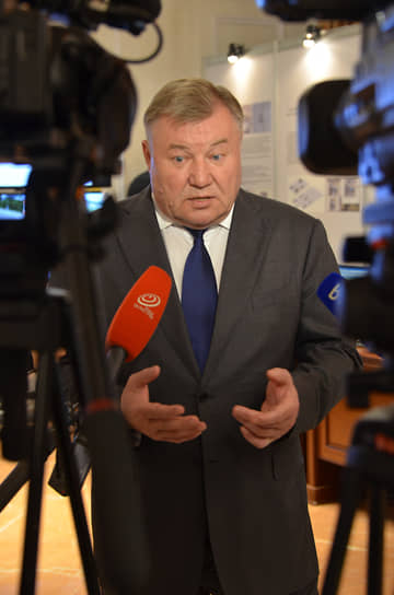 Александр Козлов