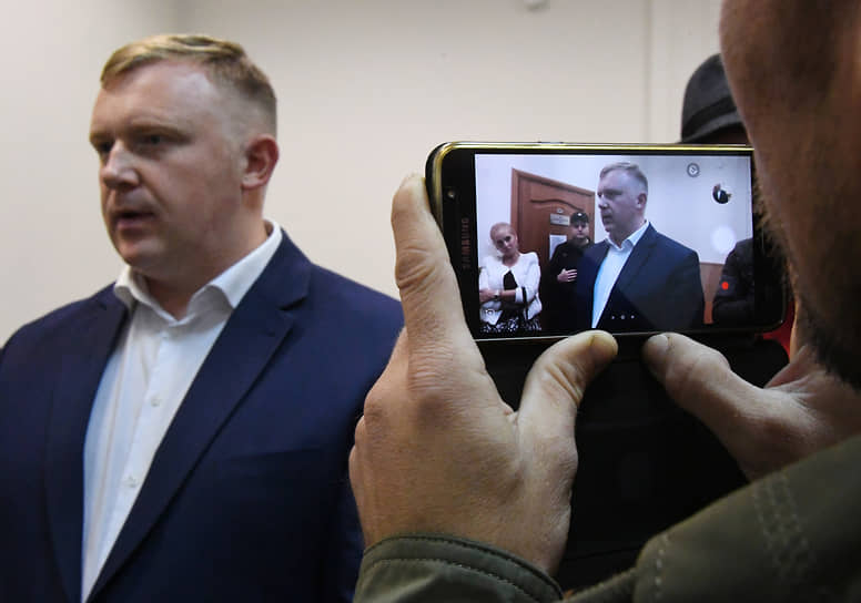 Кандидат от КПРФ на выборах главы Приморья Андрей Ищенко