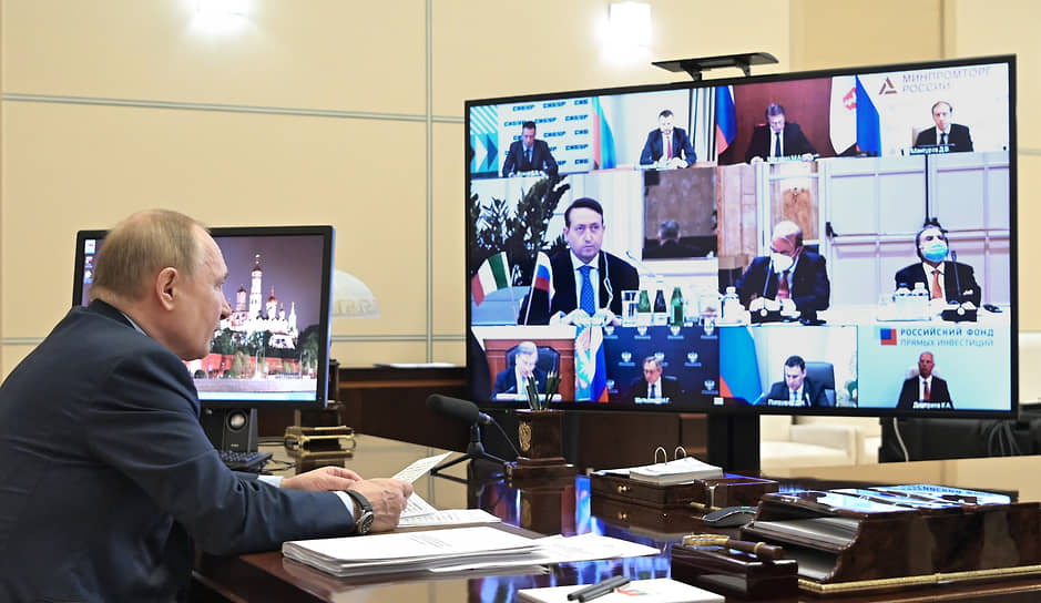 Президент России Владимир Путин на встрече с итальянскими бизнесменами 