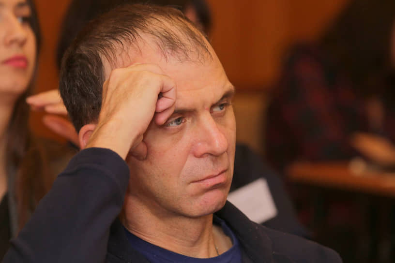 Михаил Афанасьев 