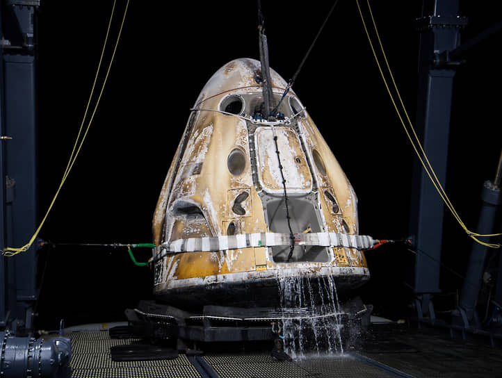Космический корабль SpaceX Crew Dragon Endurance  