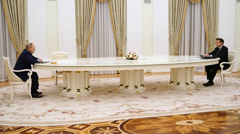Как Владимир Путин и Эмманюэль Макрон обсудили по телефону Запорожскую АЭС