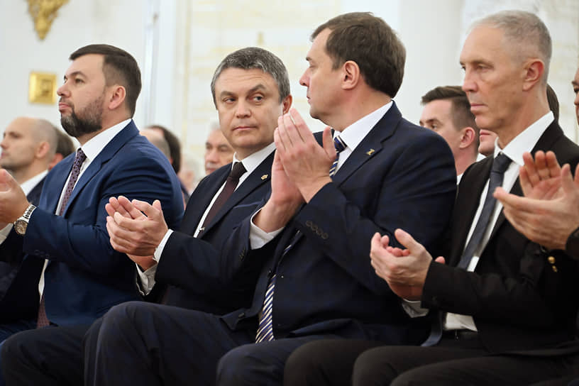 Слева направо: глава Донецкой Народной Республики (ДНР) Денис Пушилин, глава Луганской Народной Республики (ЛНР) Леонид Пасечник, глава администрации Запорожской области Евгений Балицкий и глава администрации Херсонской области Владимир Сальдо 