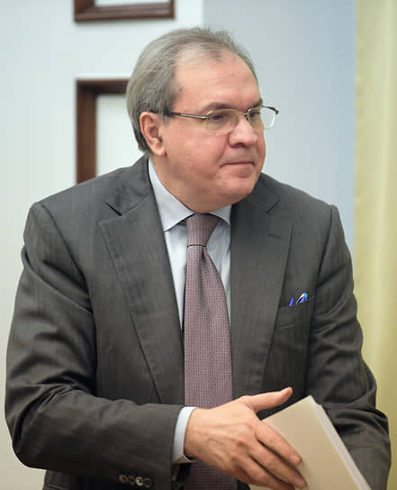 Председатель Совета при президенте РФ по развитию гражданского общества и правам человека Валерий Фадеев 