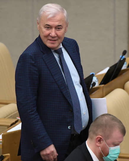 Анатолий Аксаков 