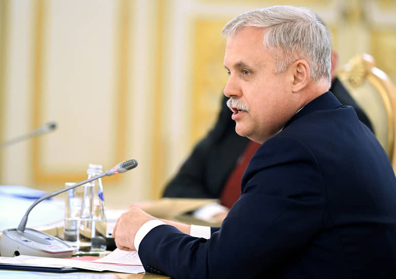 Станислав Зась