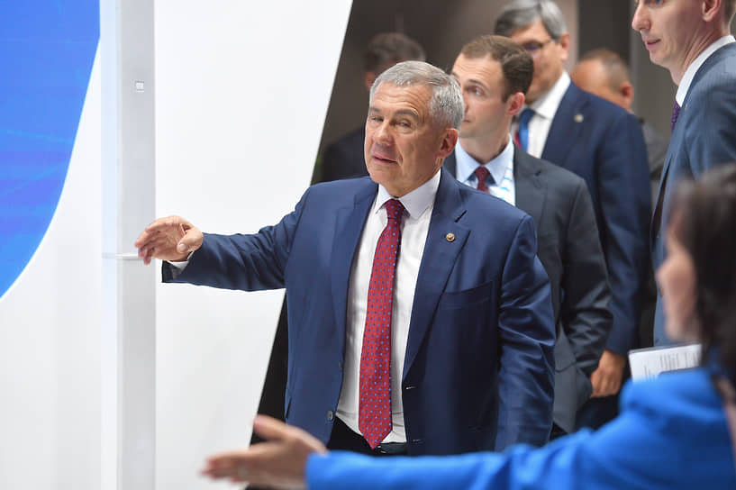 Рустам Минниханов 