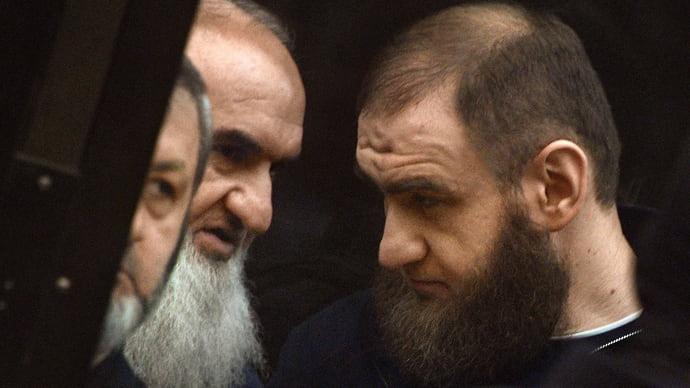 Экс-сенатора Арашукова и его отца приговорили к пожизненному заключению за убийства