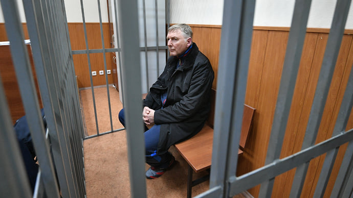 Экс-генерал ФТС приговорен к 10 годам колонии за злоупотребление полномочиями
