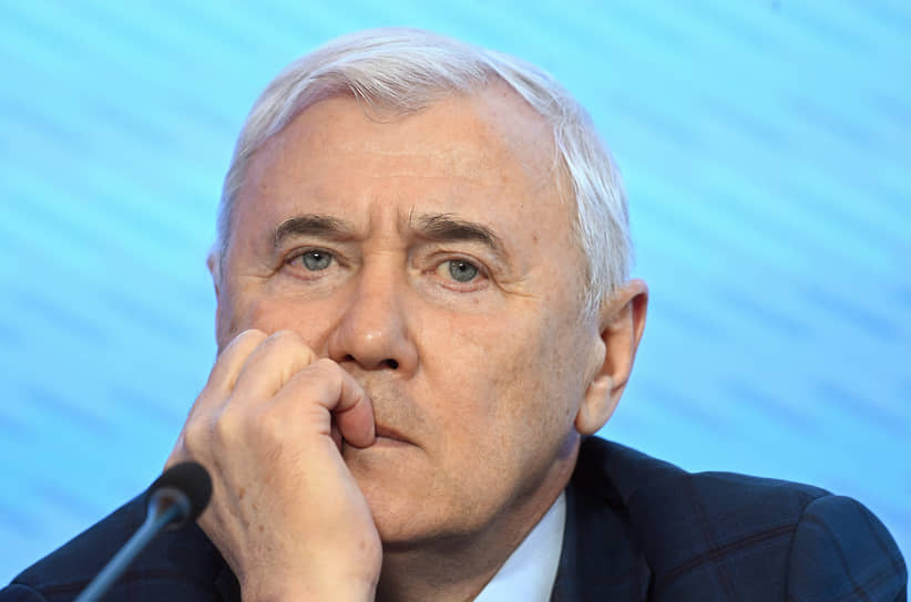 Анатолий Аксаков 