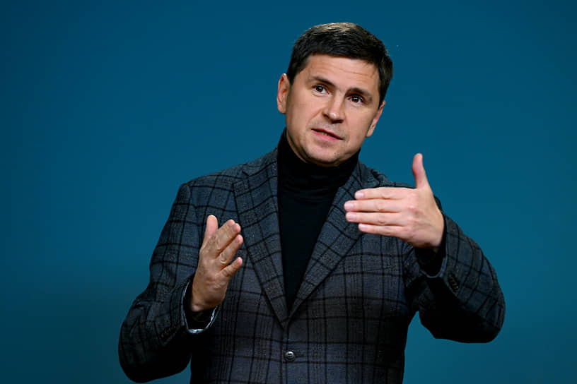Михаил Подоляк  