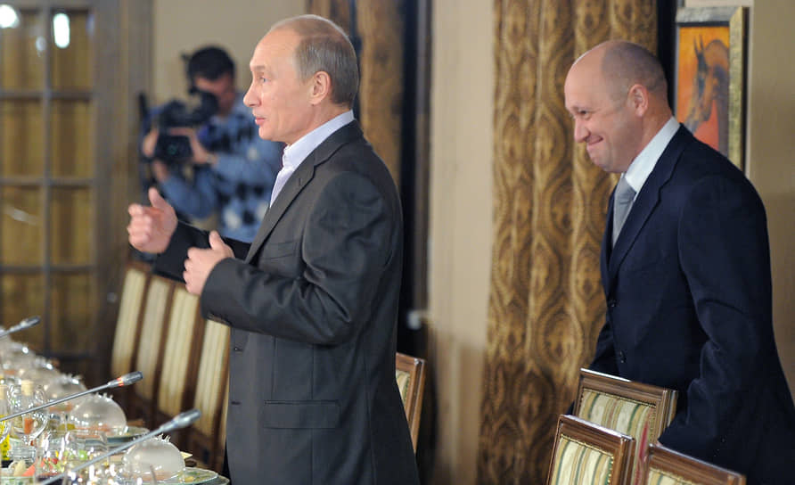 Владимир Путин и Евгений Пригожин, 2011 год 