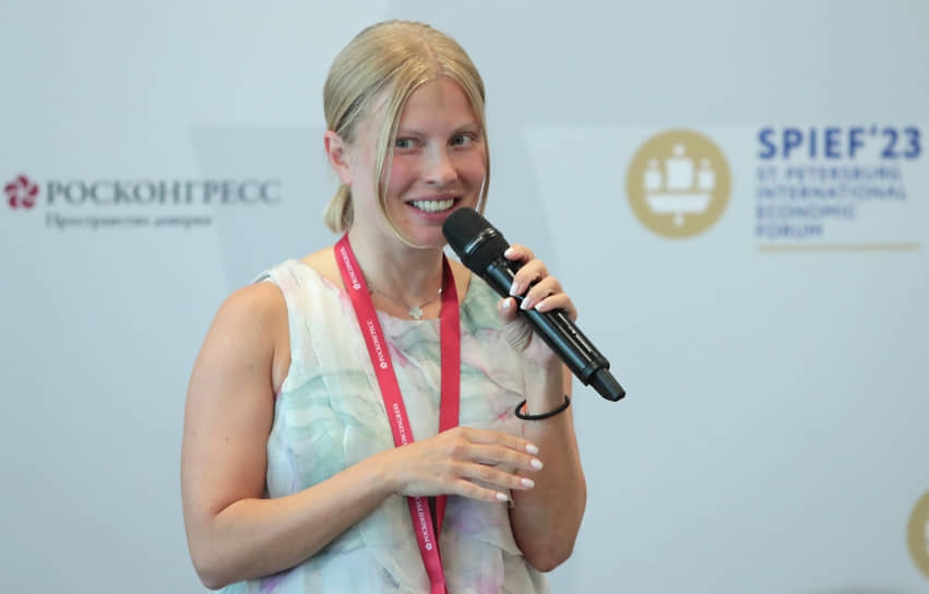 Юлиа Назарова 