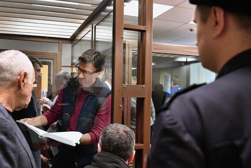 Михаил Абызов на заседании суда 
