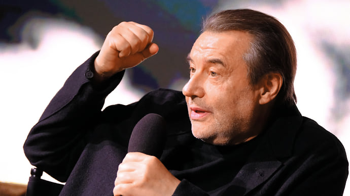 Режиссер Учитель призвал не «отменять» артистов за критику СВО