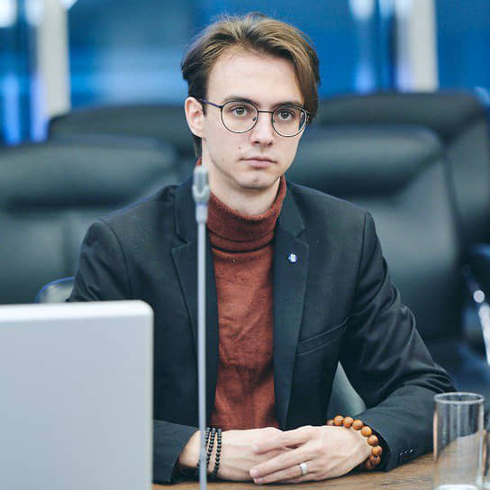 Данила Морозов