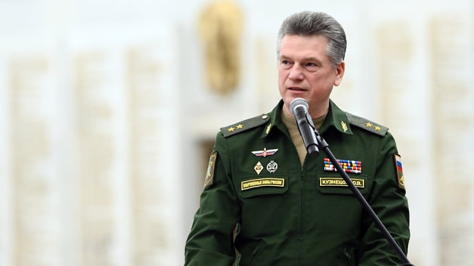 СКР: главный кадровик Минобороны Кузнецов арестован за взятку