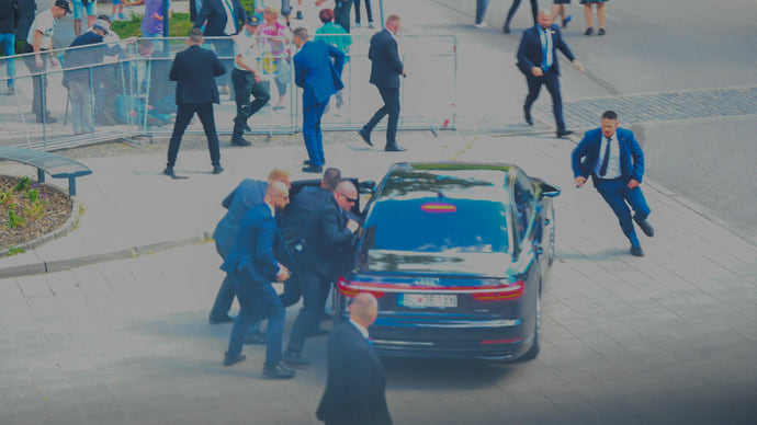 МВД Словакии подтвердило покушение на премьера Фицо