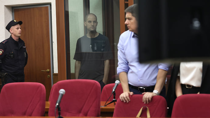Американский журналист Гершкович осужден на 16 лет строгого режима за шпионаж