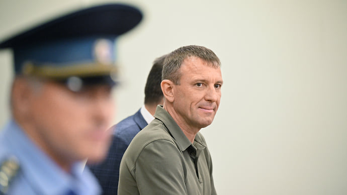 Cуд оставил генерала Попова под арестом