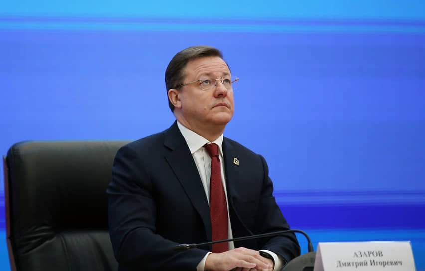 Дмитрий Азаров 