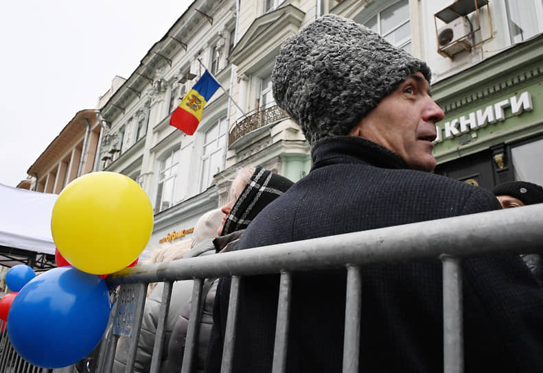 Граждане Молдавии выбирают президента Республики 
