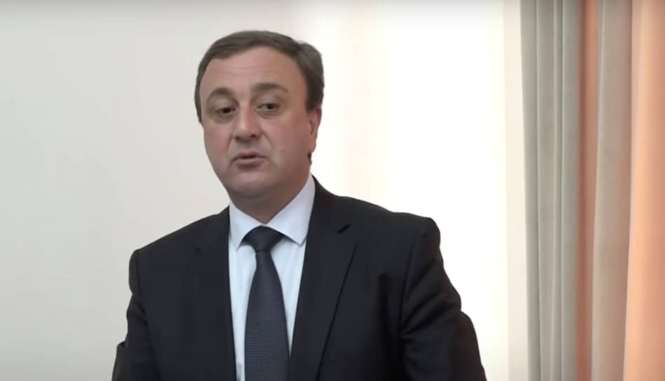 Владимир Делба 