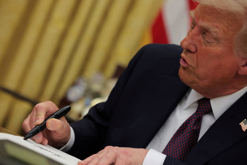 Дональд Трамп 