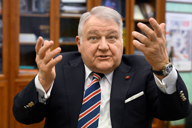Михаил Ковальчук 
