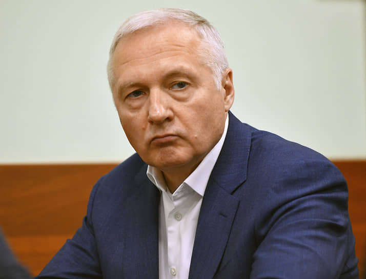 Юрий Лапшин 