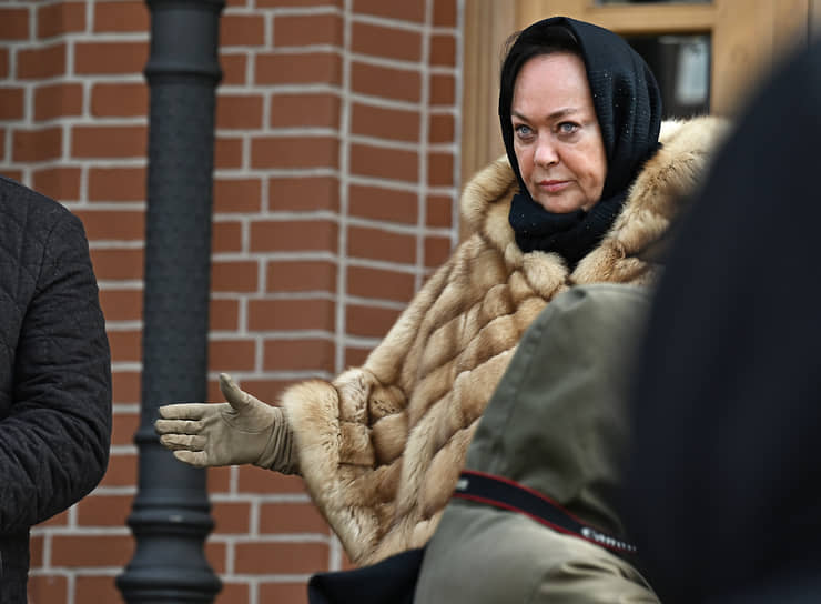 Лариса Гузеева 