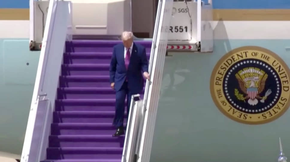 Дональд Трамп 