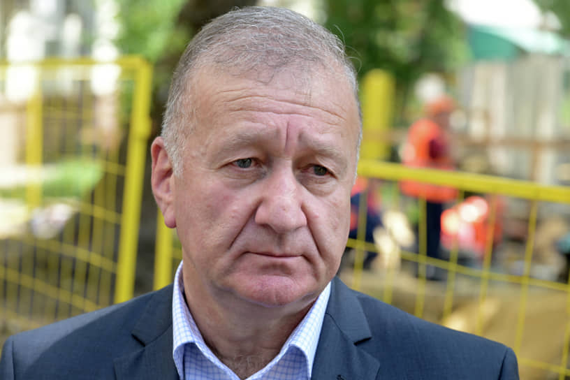Манолис Пилавов 