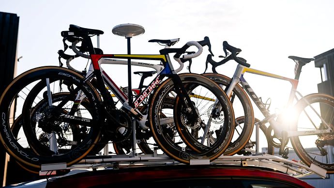 Украденные у команды-участницы Tour de France велосипеды найдены