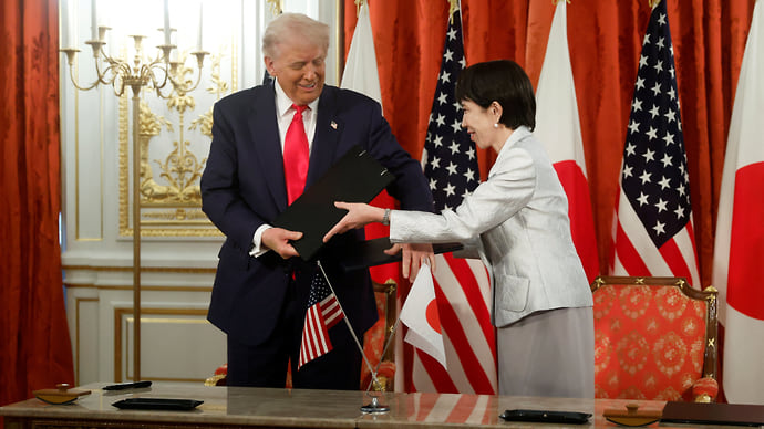 Премьер Японии выдвинет Трампа на Нобелевскую премию мира