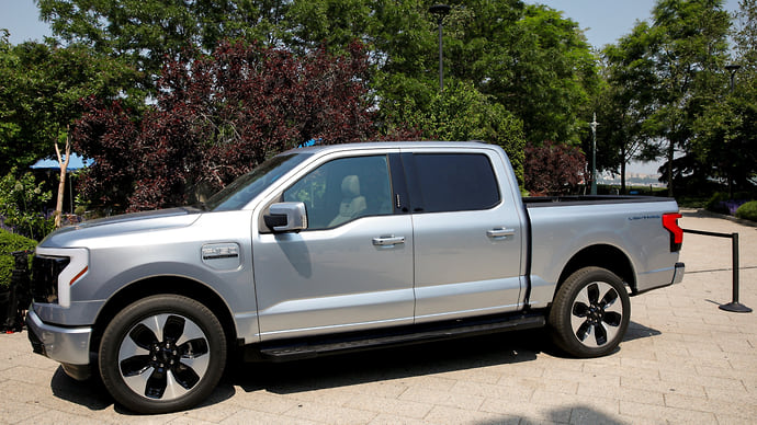 Ford отзывает 270 тыс. электромобилей