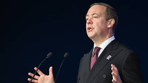 Медведев прокомментировал новое уголовное дело Юлии Тимошенко