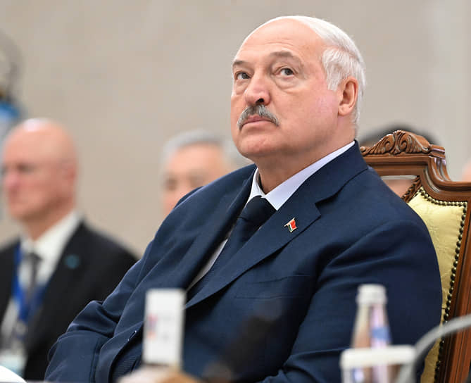 Лукашенко разрешил открывать в Белоруссии криптобанки