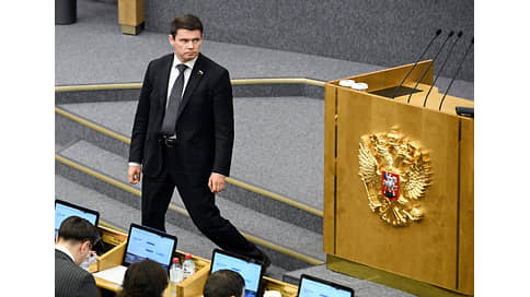 Депутат Боярский: WhatsApp и Telegram замедляют в России не "из вредности"