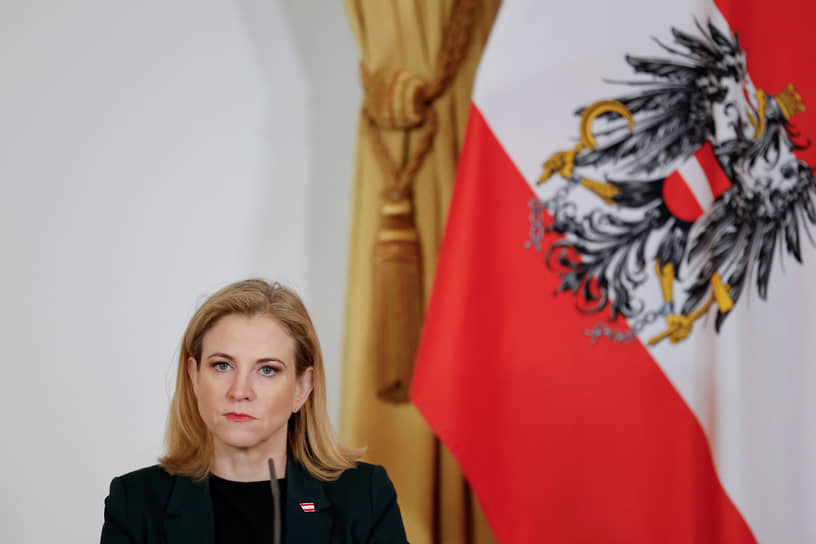 Глава МИД Австрии Беата Майнль-Райзингер